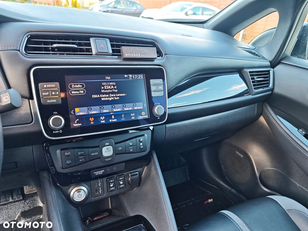 Nissan Leaf 62 kWh e+ Tekna - 17