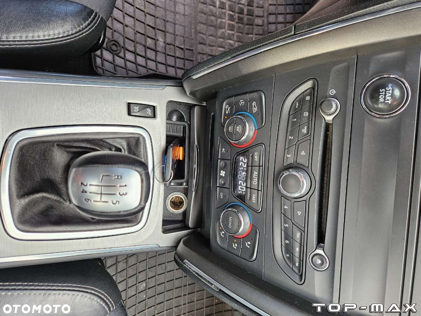 Renault Latitude - 24