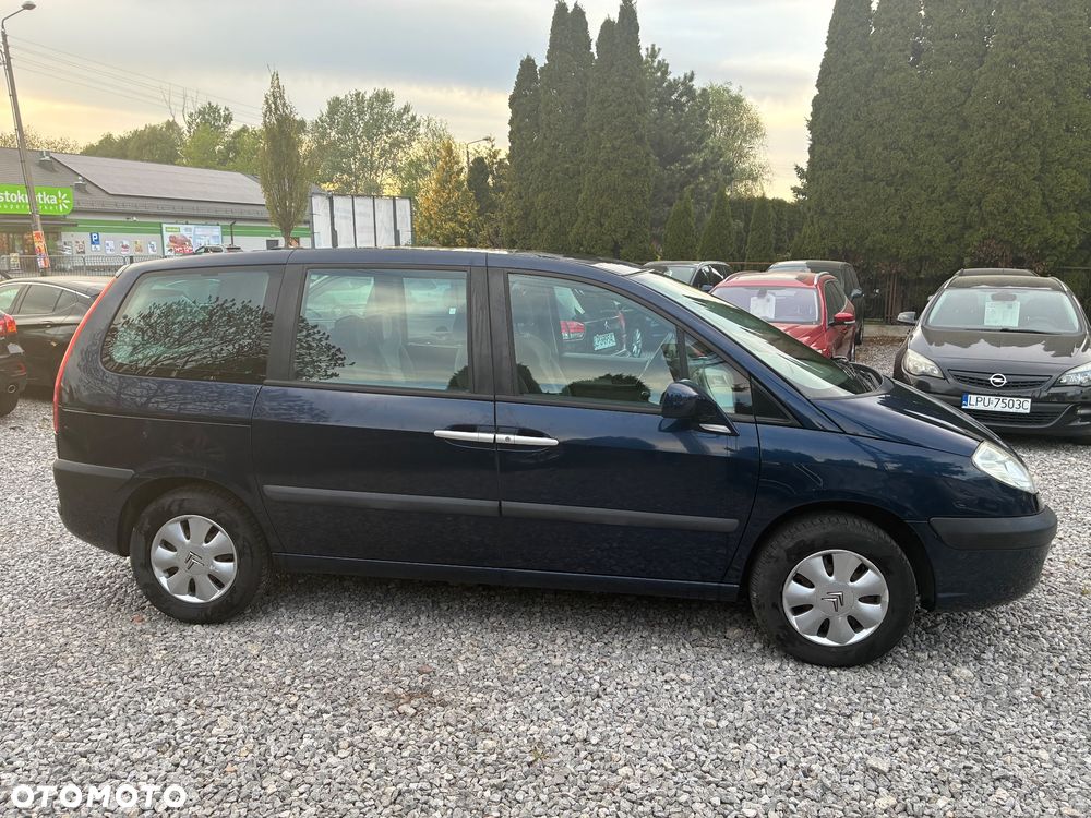 Citroën C8 2.0 16V X - 8