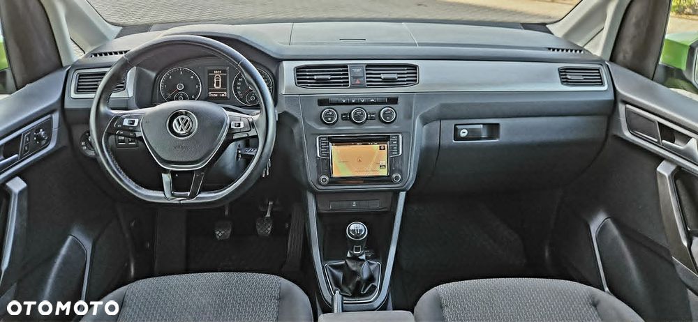 Volkswagen Caddy - 10