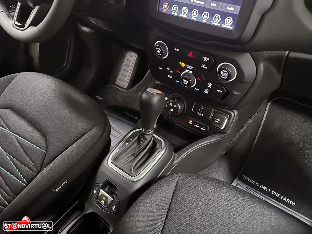 Jeep Renegade 1.3 TG 4Xe Limited - 28
