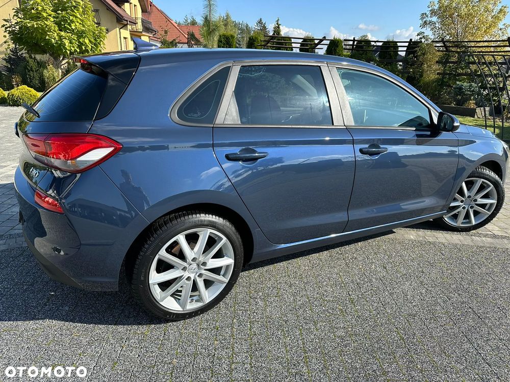 Hyundai i30 1.6 CRDI Passion Plus - 11