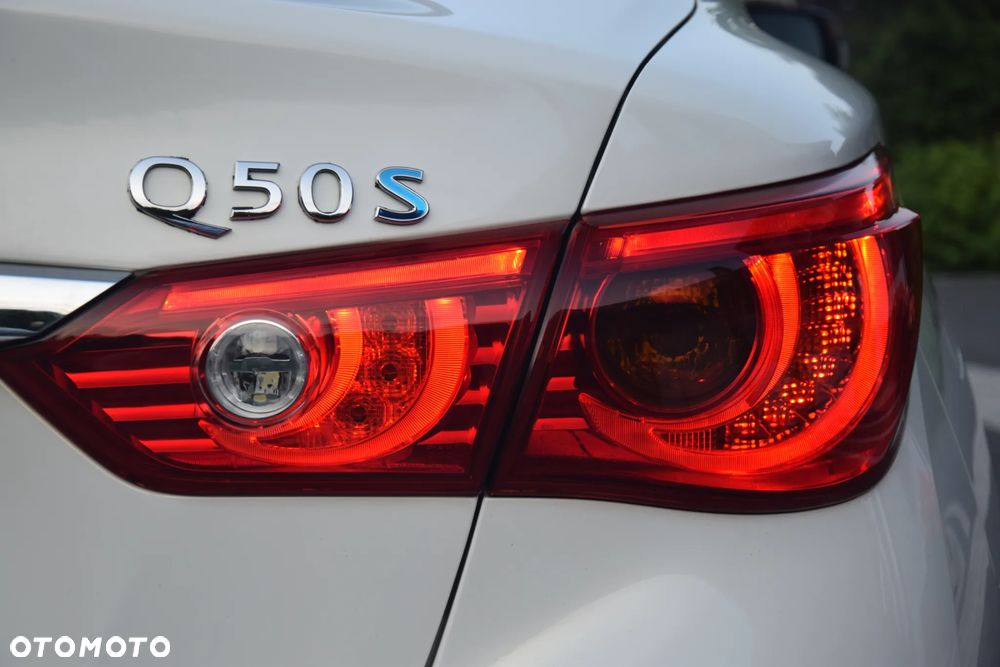 Infiniti Q50 Q50S Hybrid AWD Sport Tech - 8