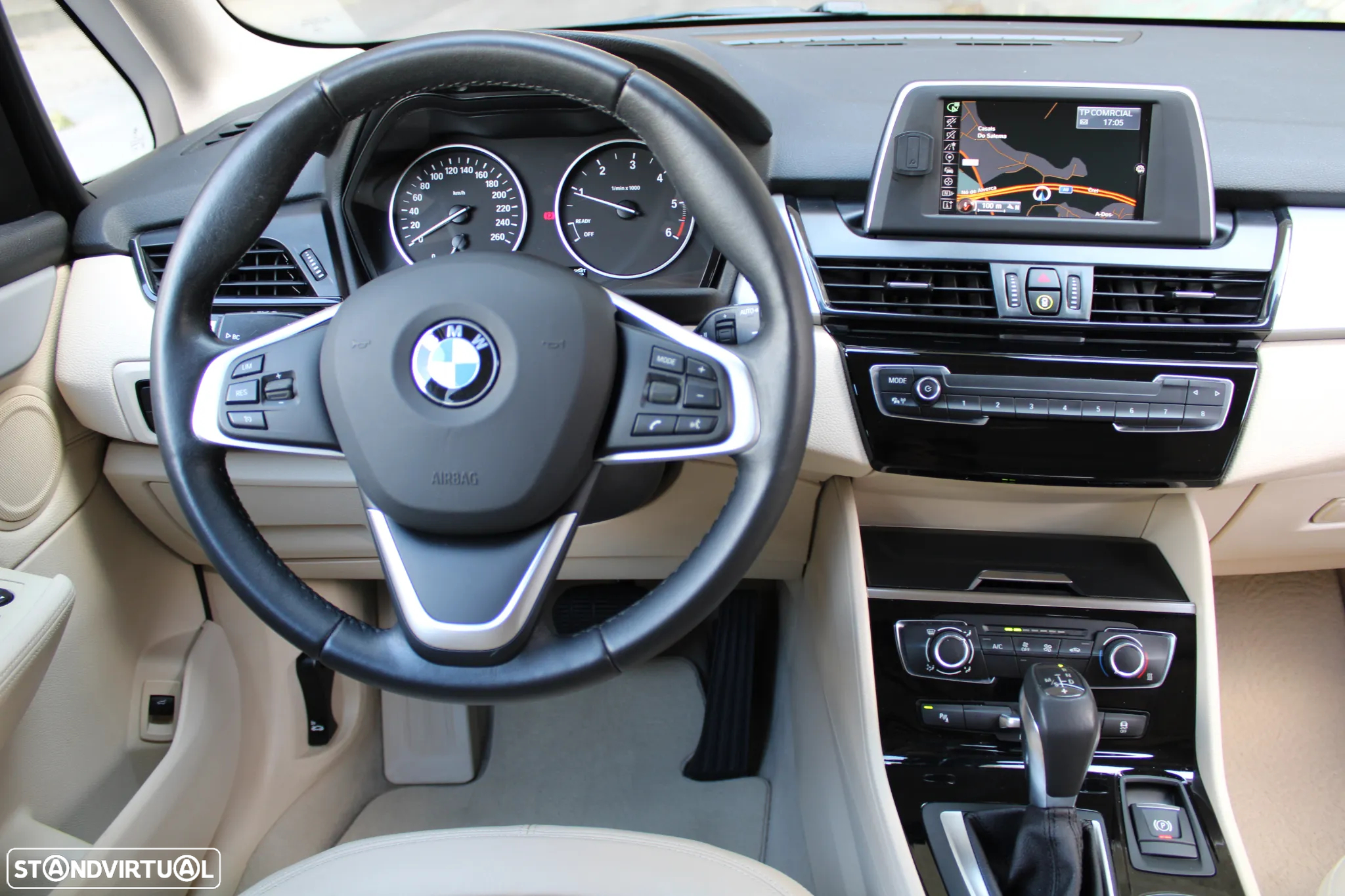 BMW 218 Active Tourer d Advantage Auto - 26