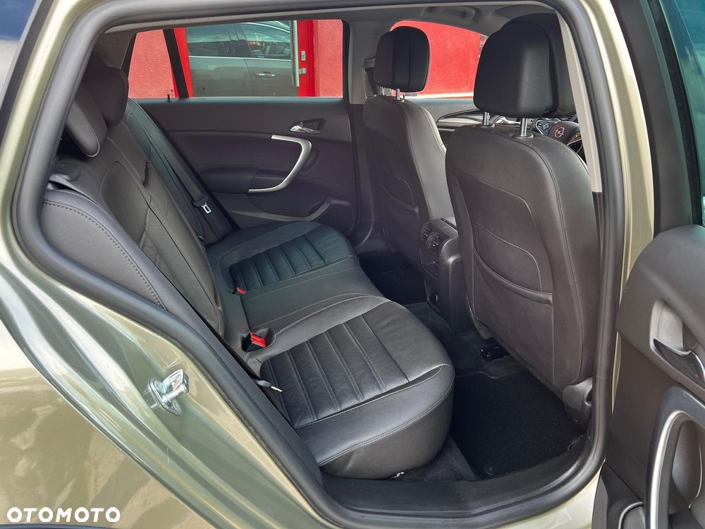 Opel Insignia - 20