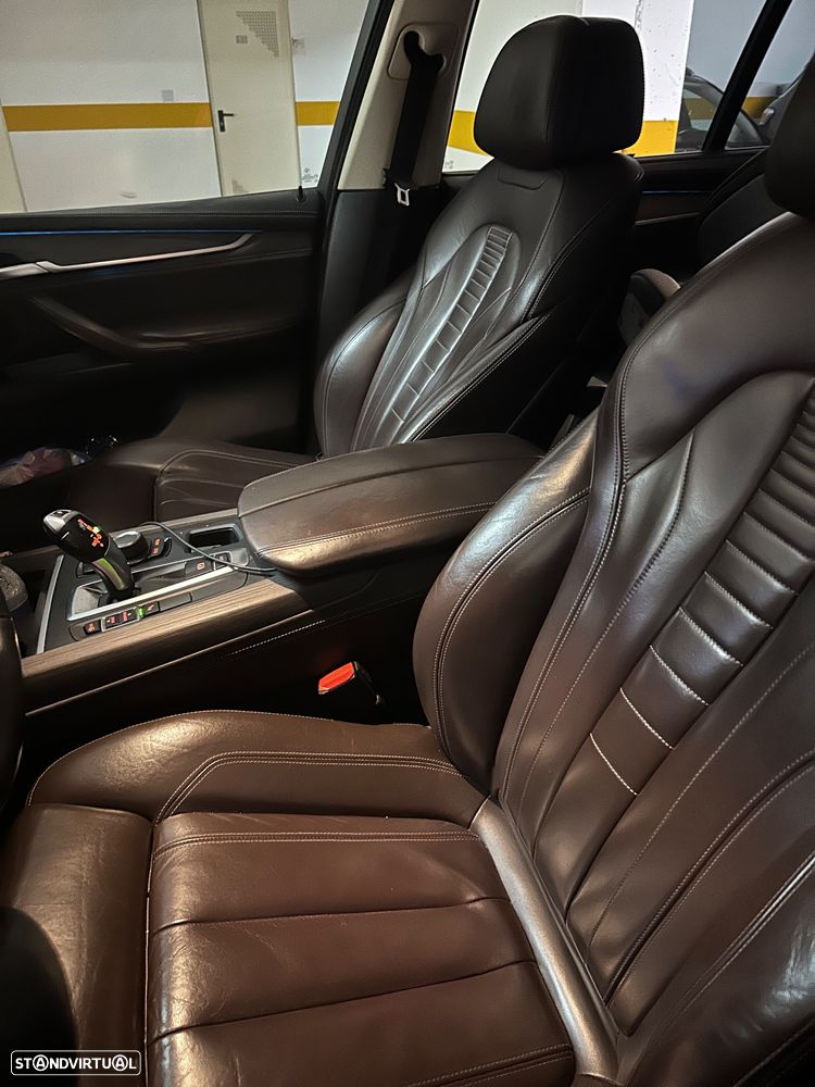 BMW X5 25 d sDrive Comfort 7L - 15
