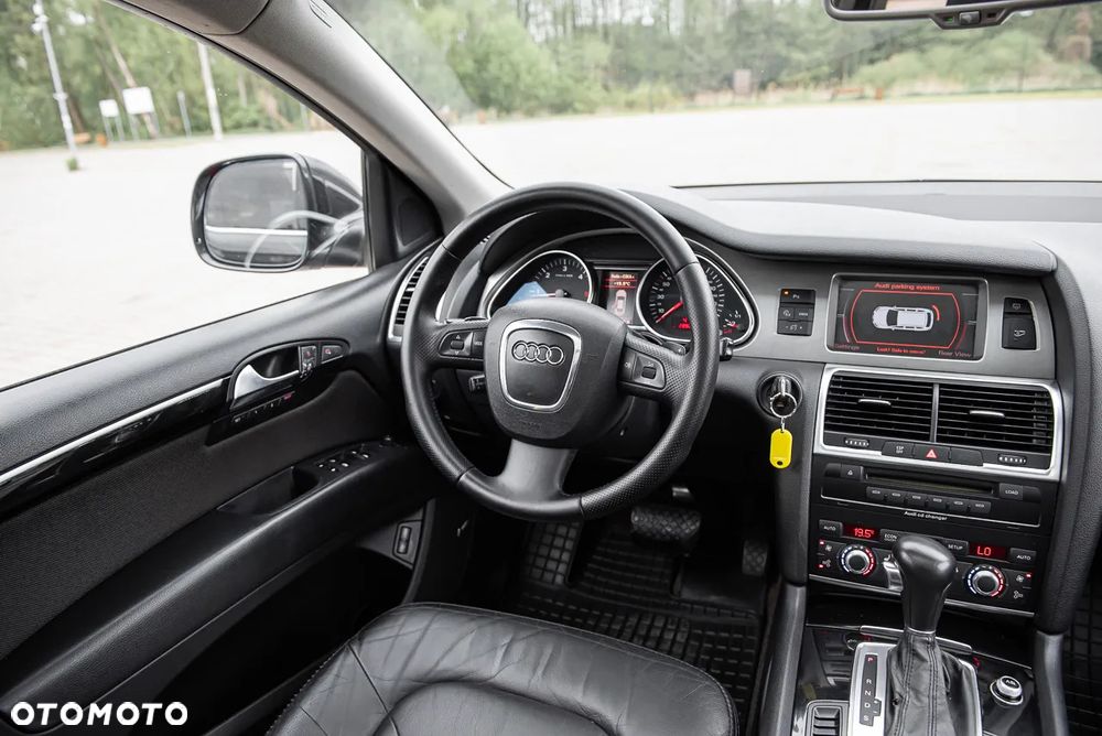 Audi Q7 3.0 TDI DPF quattro tiptronic - 33