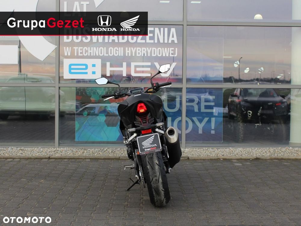 Honda CB - 6