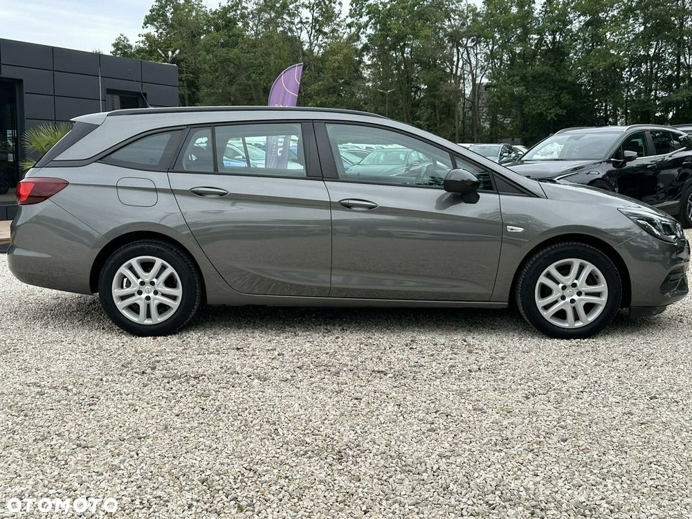 Opel Astra - 8