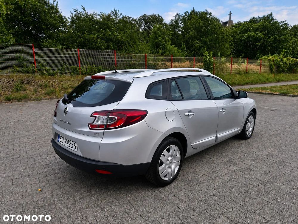 Renault Megane 1.5 dCi Limited - 10
