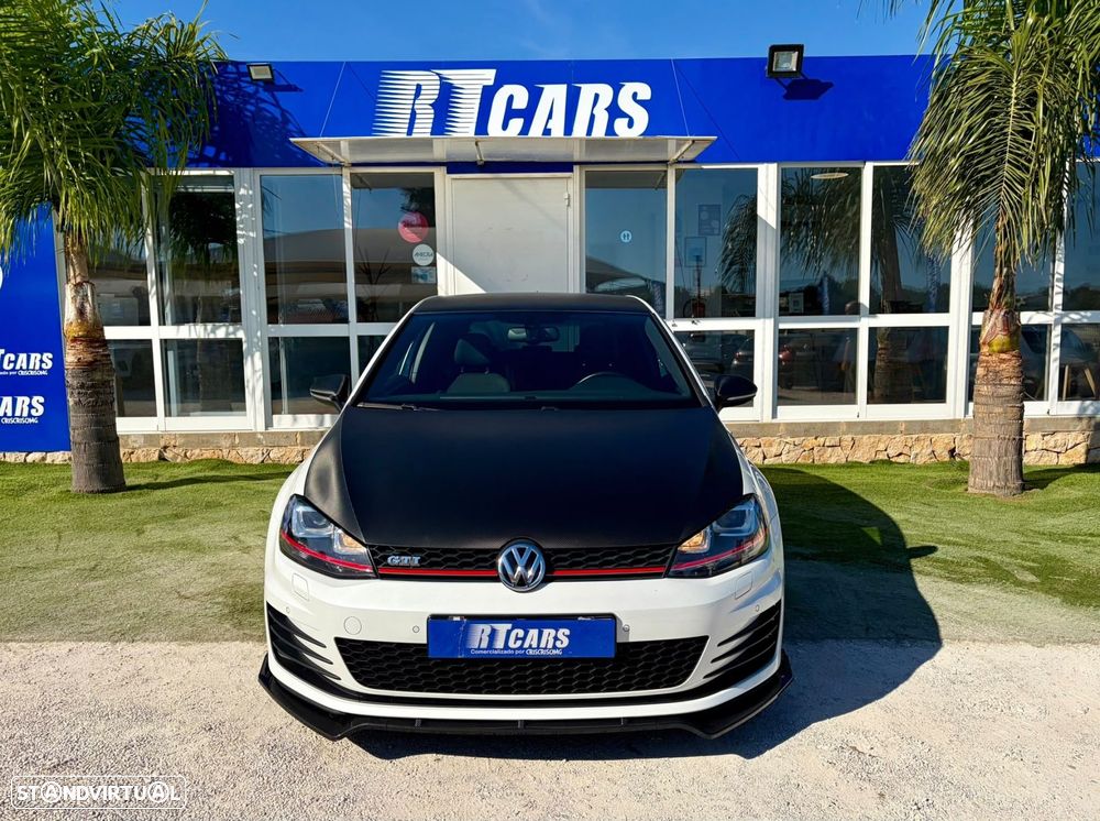 VW Golf 2.0 TSi GTi DSG - 2