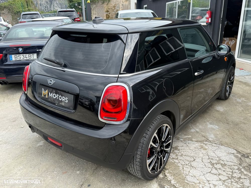 MINI 3 Portas Cooper D - 3