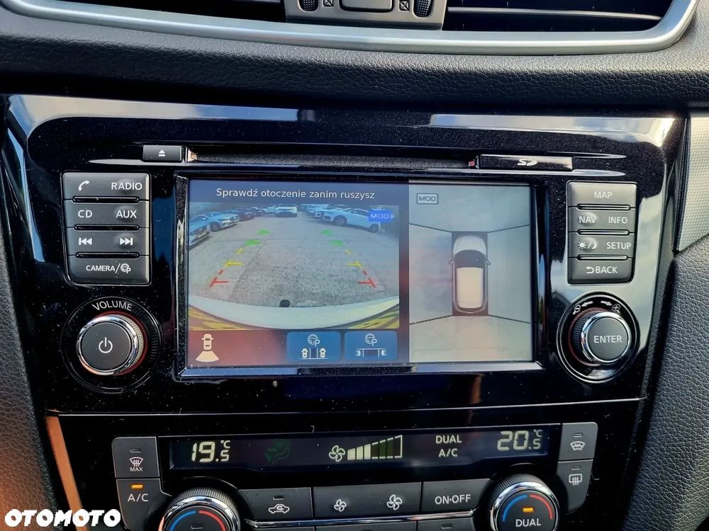 Nissan Qashqai 1.2 DIG-T Tekna Xtronic - 19