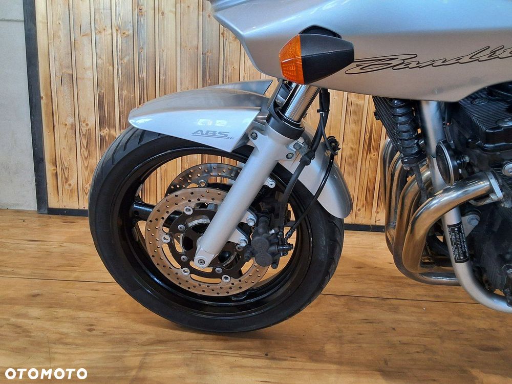 Suzuki Bandit - 14