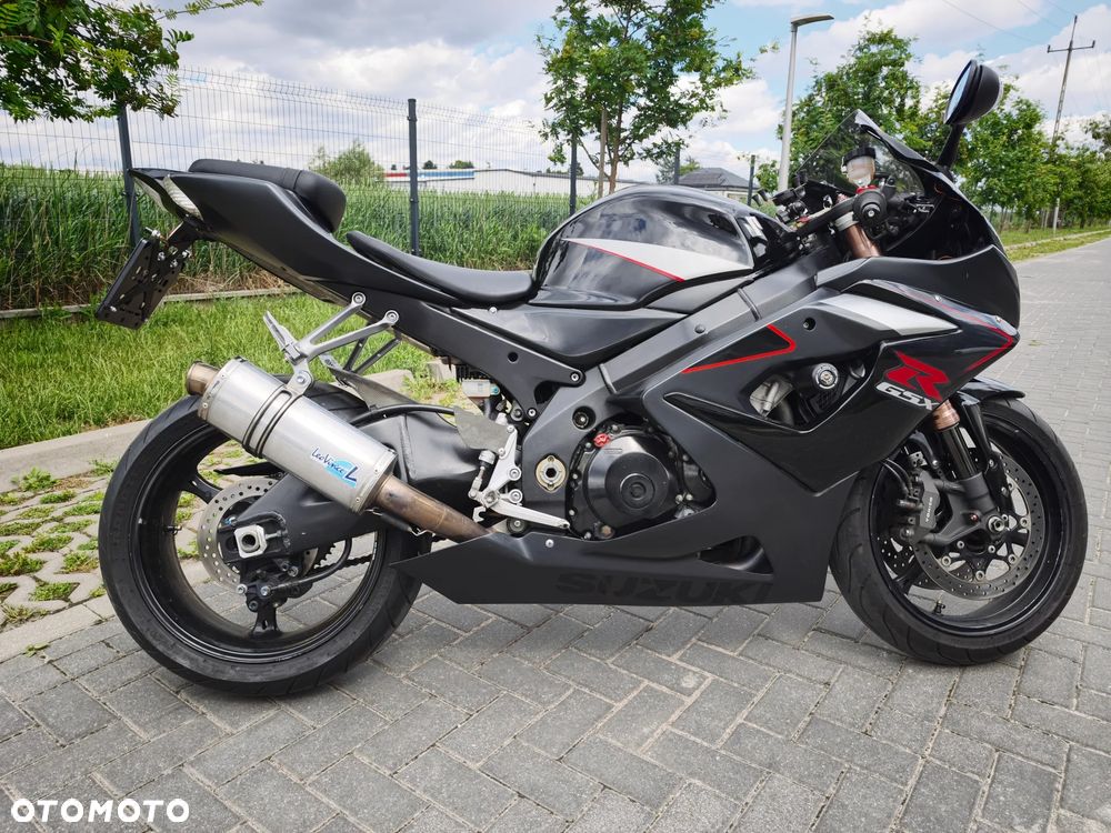 Suzuki GSX-R - 4