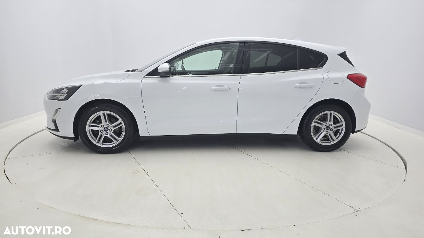 Ford Focus 1.0 EcoBoost Trend Edition - 9