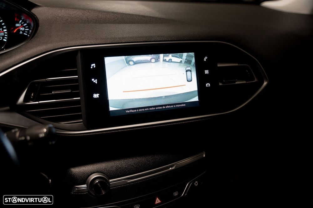 Peugeot 308 SW 1.2 PureTech Allure - 7