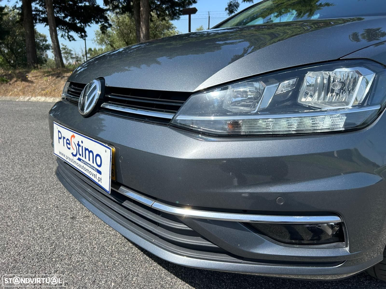 VW Golf Variant 1.6 TDi Confortline DSG - 33