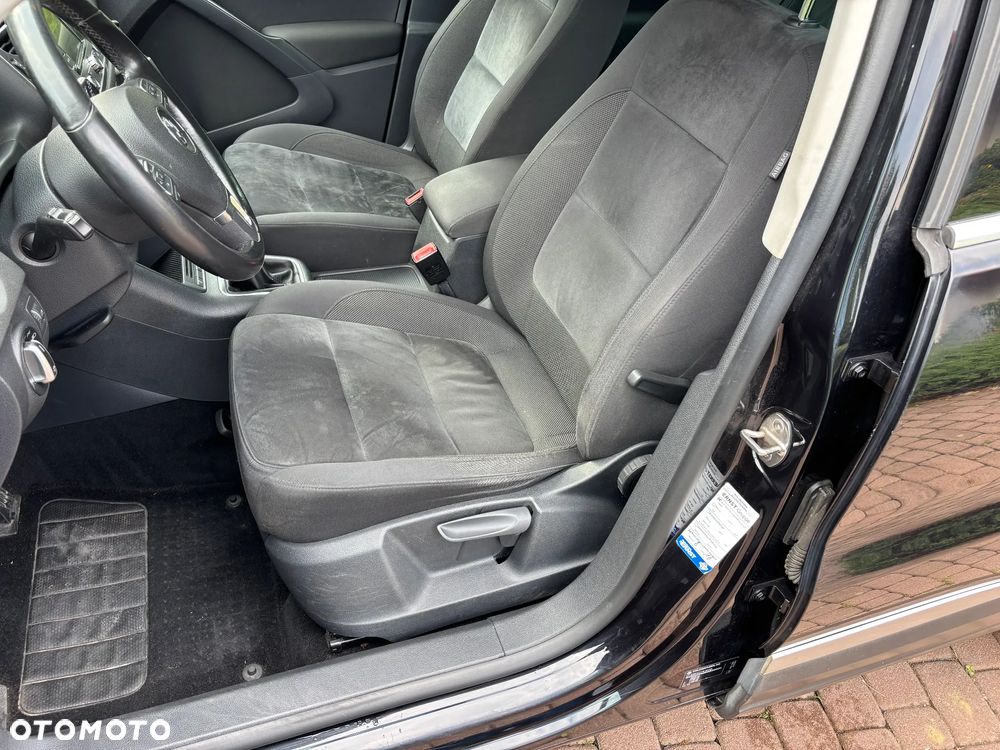 Volkswagen Tiguan 2.0 TDI DPF 4Motion BlueMotion Technology Sport & Style - 11
