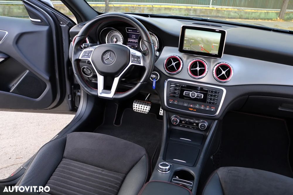 Mercedes-Benz GLA 220 CDI 4MATIC 7G-DCT AMG Line - 2