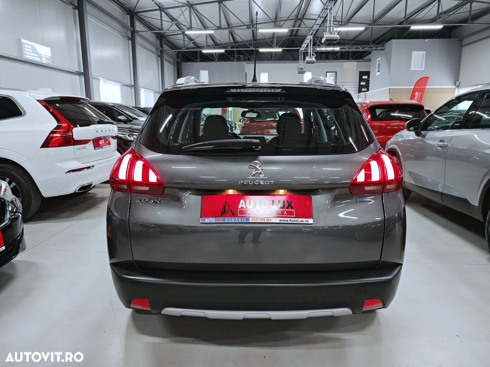 Peugeot 2008 PureTech 110 GPF Stop&Start EAT6 Allure - 32