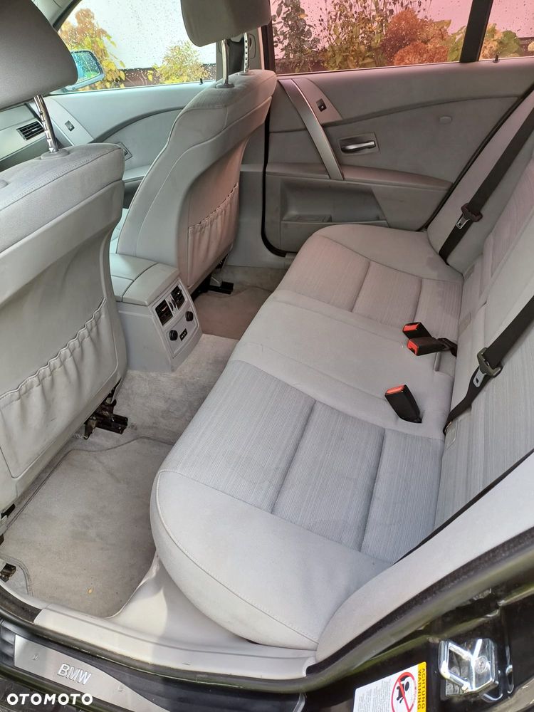 BMW Seria 5 520d - 3
