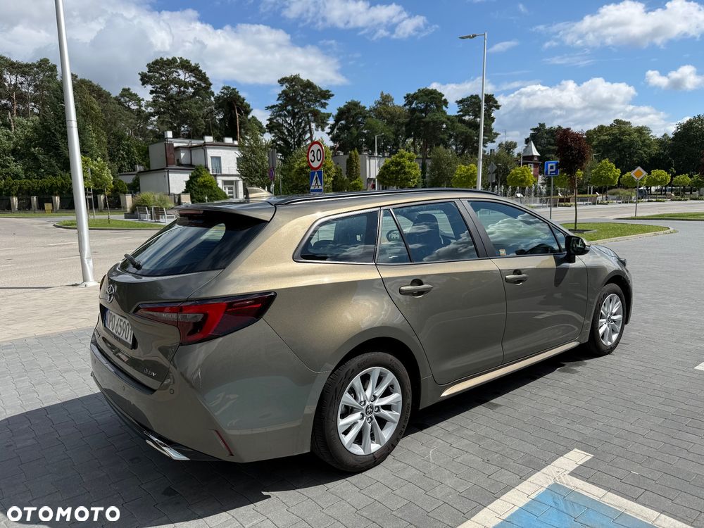Toyota Corolla 2.0 Hybrid Comfort - 8