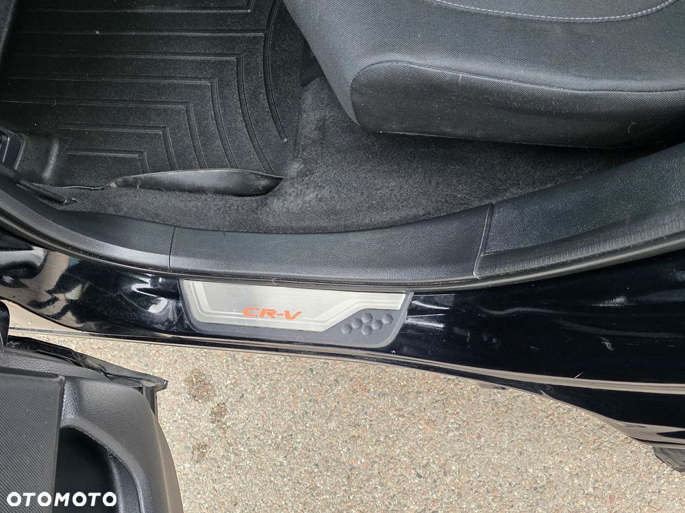Honda CR-V - 12
