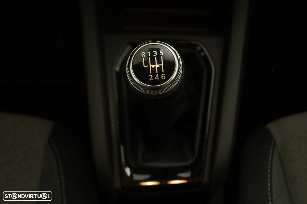 Renault Clio 1.0 TCe Evolution Bi-Fuel - 12