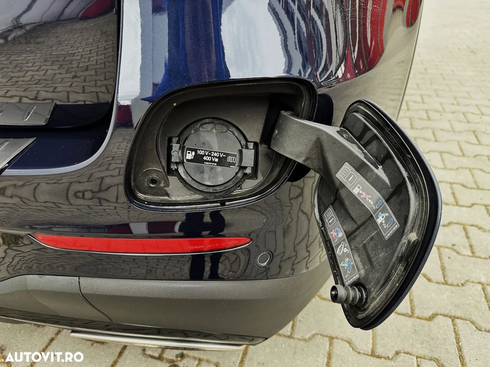 Mercedes-Benz GLC - 37