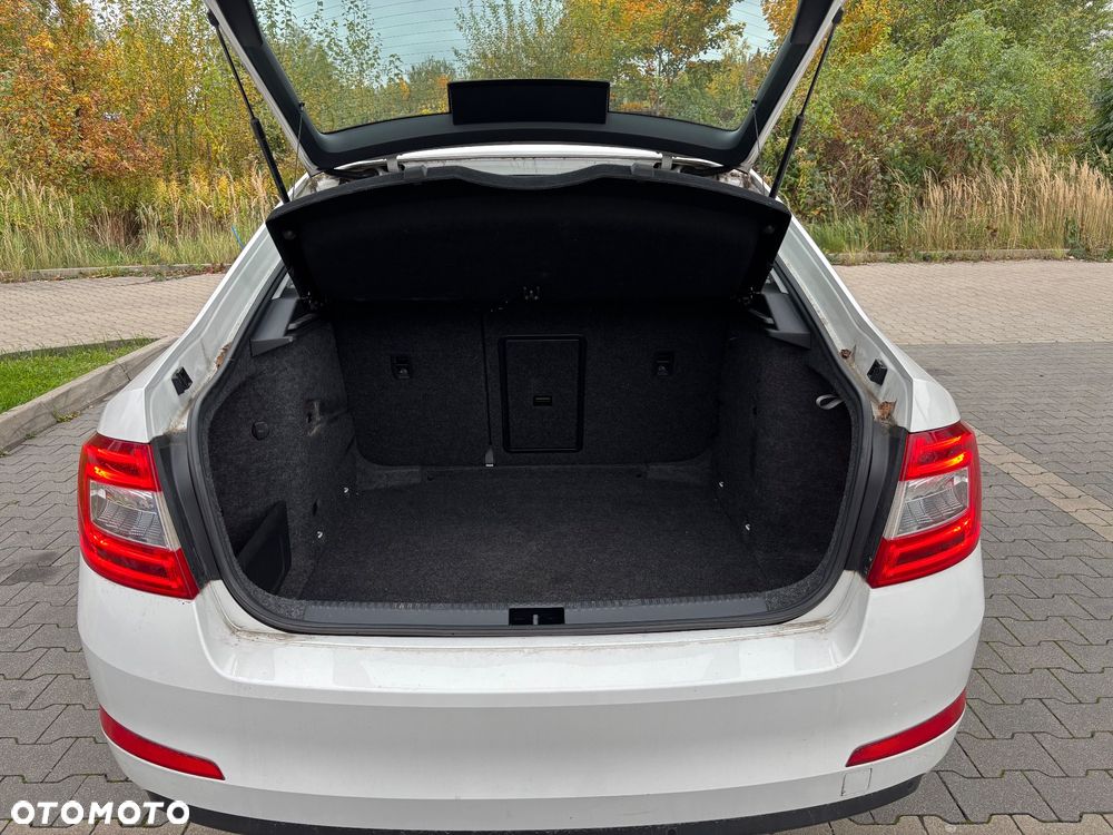 Skoda Octavia 1.6 TDI Ambition - 10