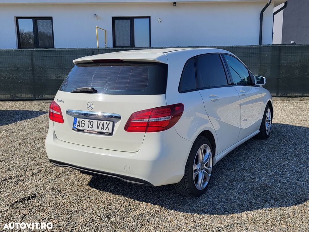 Mercedes-Benz B 180 - 7