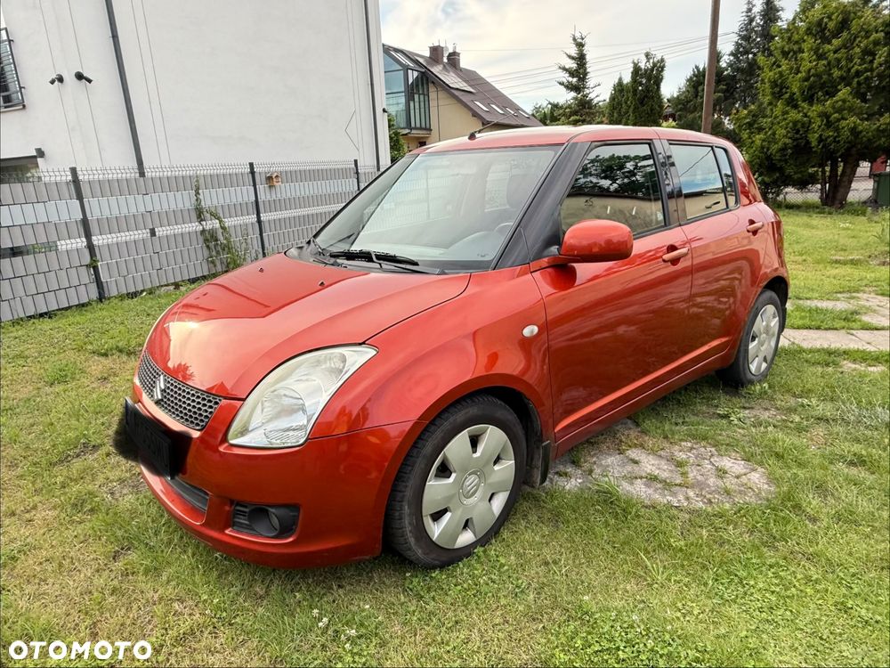 Suzuki Swift 1.5 GS - 1