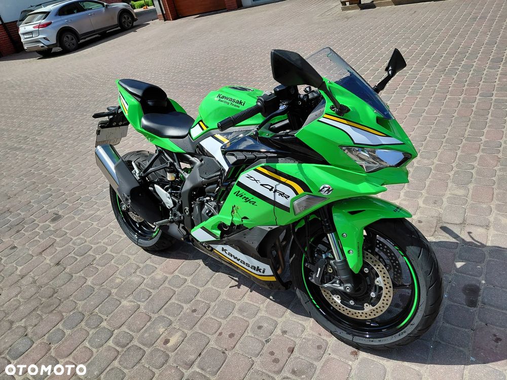 Kawasaki ZX - 7
