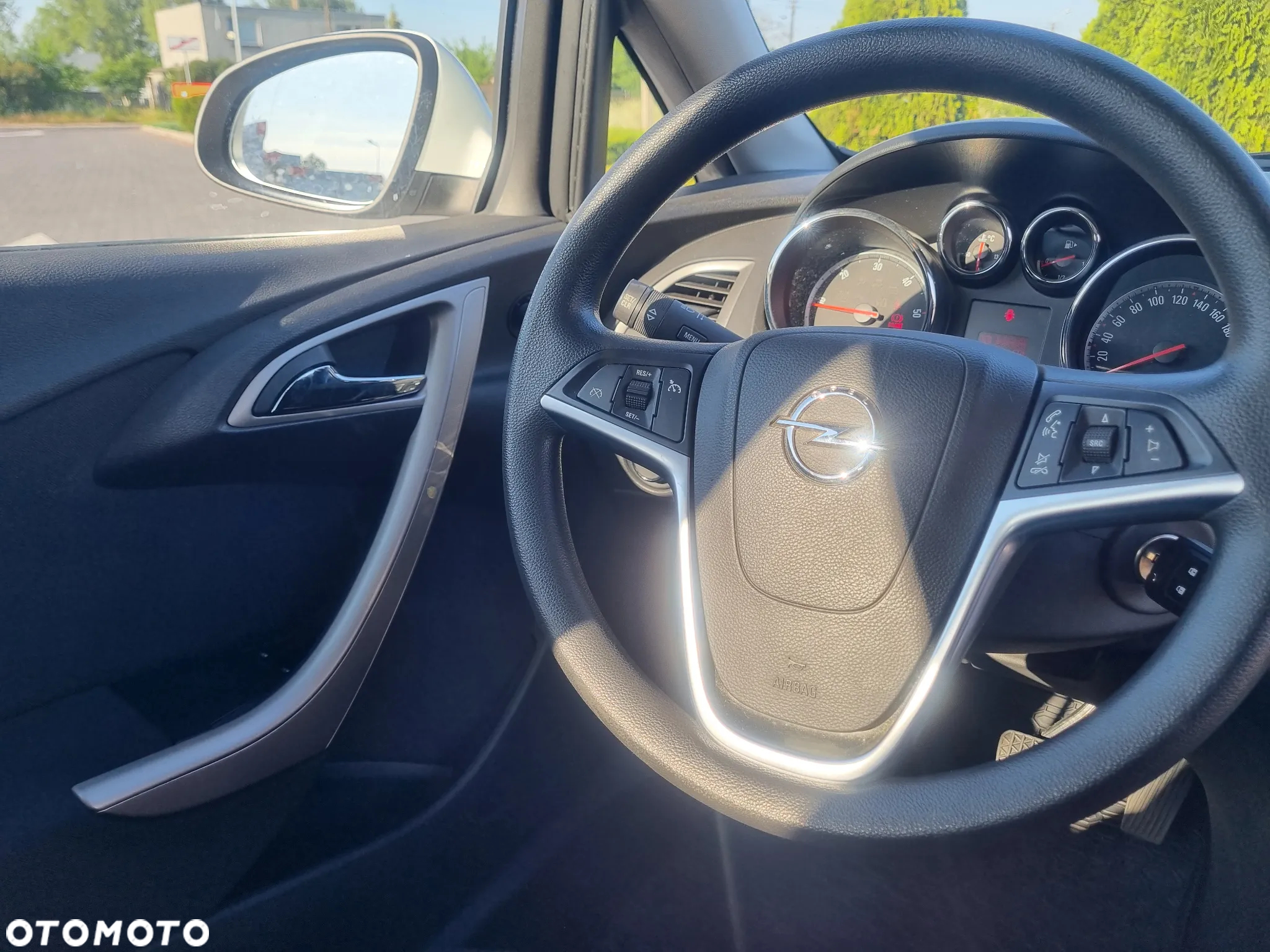 Opel Astra 1.7 CDTI DPF Sports Tourer Exklusiv - 26