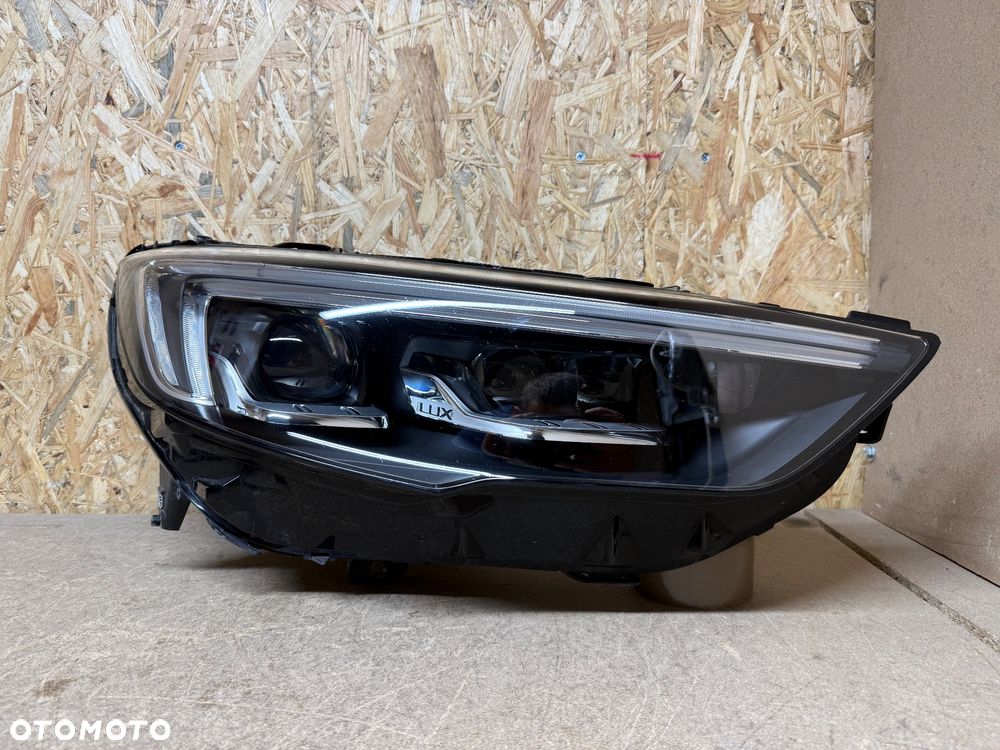 LAMPA PRZÓD PRAWA PRZEDNIA PRAWA OPEL INSIGNIA B FULL LED INTELLI LUX LED 39217212