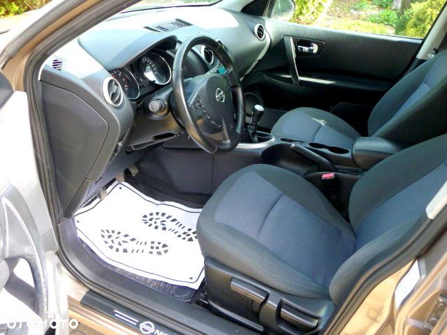 Nissan Qashqai+2 2.0 Tekna Premium - 6