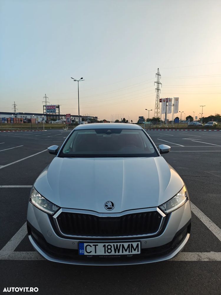 Skoda Octavia 2.0 TDI DSG Style - 1