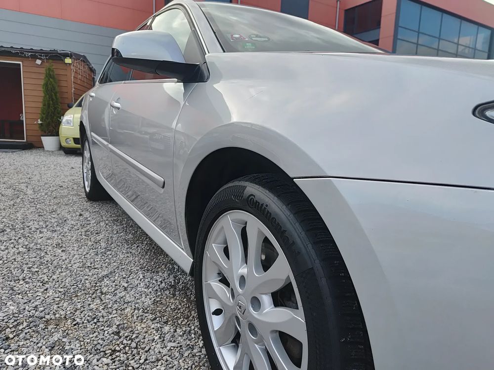 Renault Laguna ENERGY dCi 175 FAP Start & Stop Bose Edition - 12