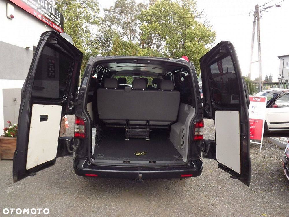 Volkswagen Transporter - 8