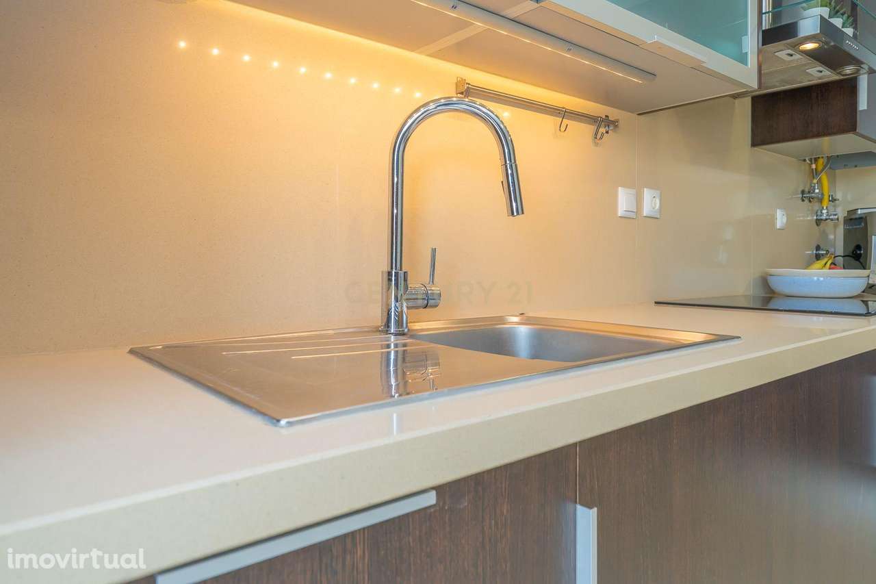 Apartamento T2 + 2 com vista para o Castelo de Palmela, Palmela - Grande imagem: 3/52