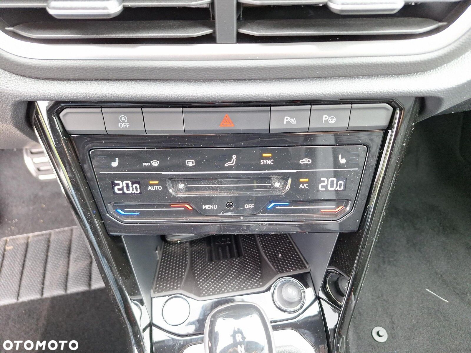 Volkswagen T-Roc 1.5 TSI R-Line Plus DSG - 22