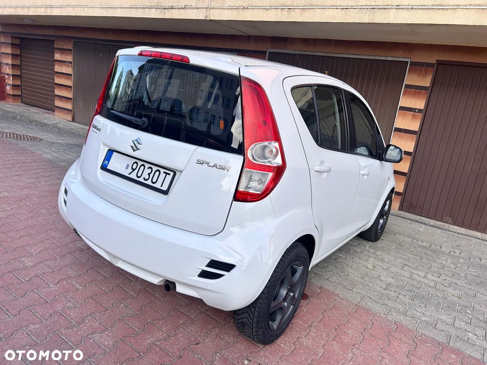 Suzuki Splash - 12
