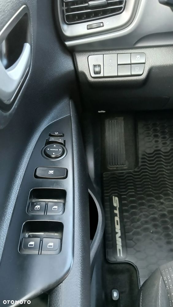 Kia Stonic 1.4 L - 20