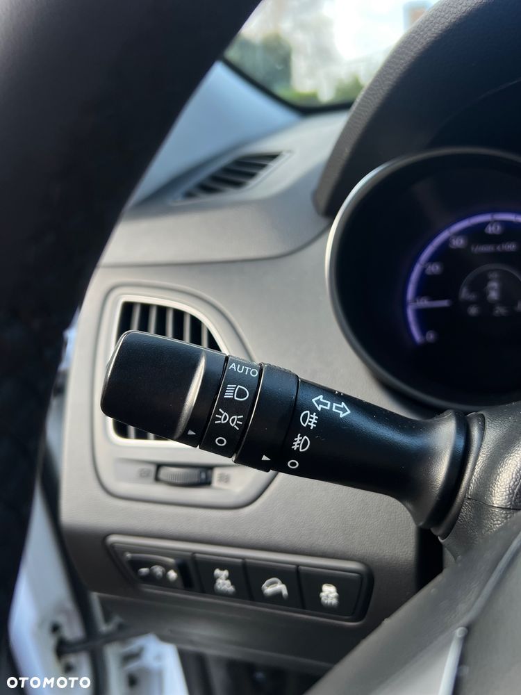 Hyundai ix35 2.0 4WD Premium - 29