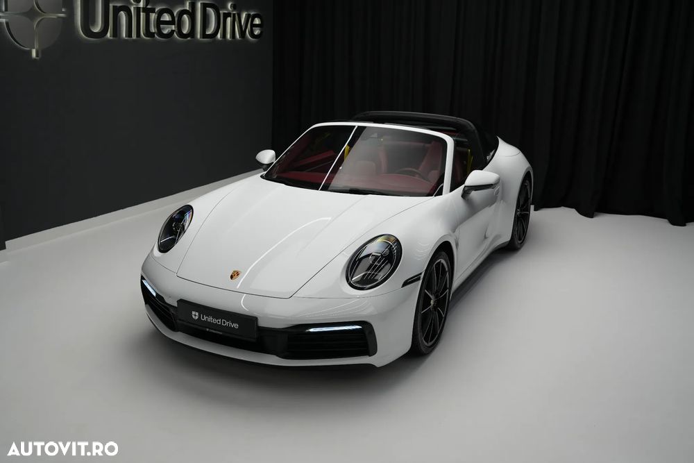 Porsche 911 Targa 4 PDK - 6