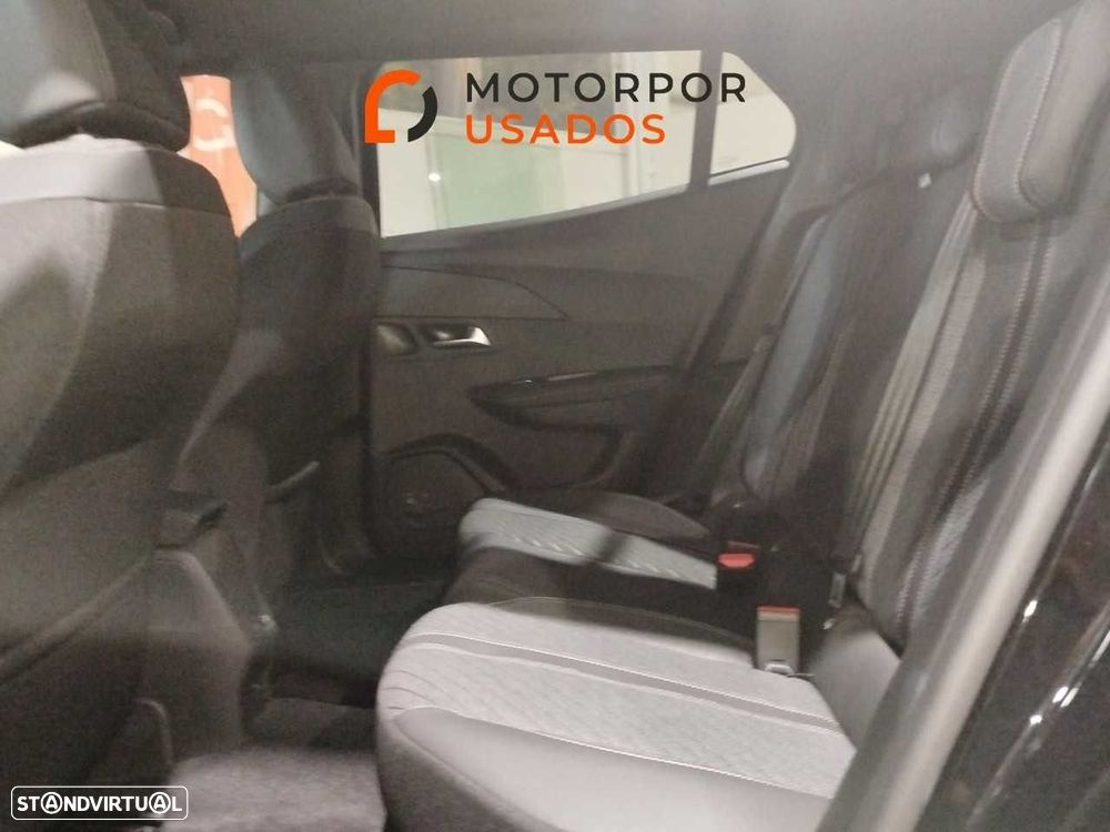 Peugeot 2008 - 10