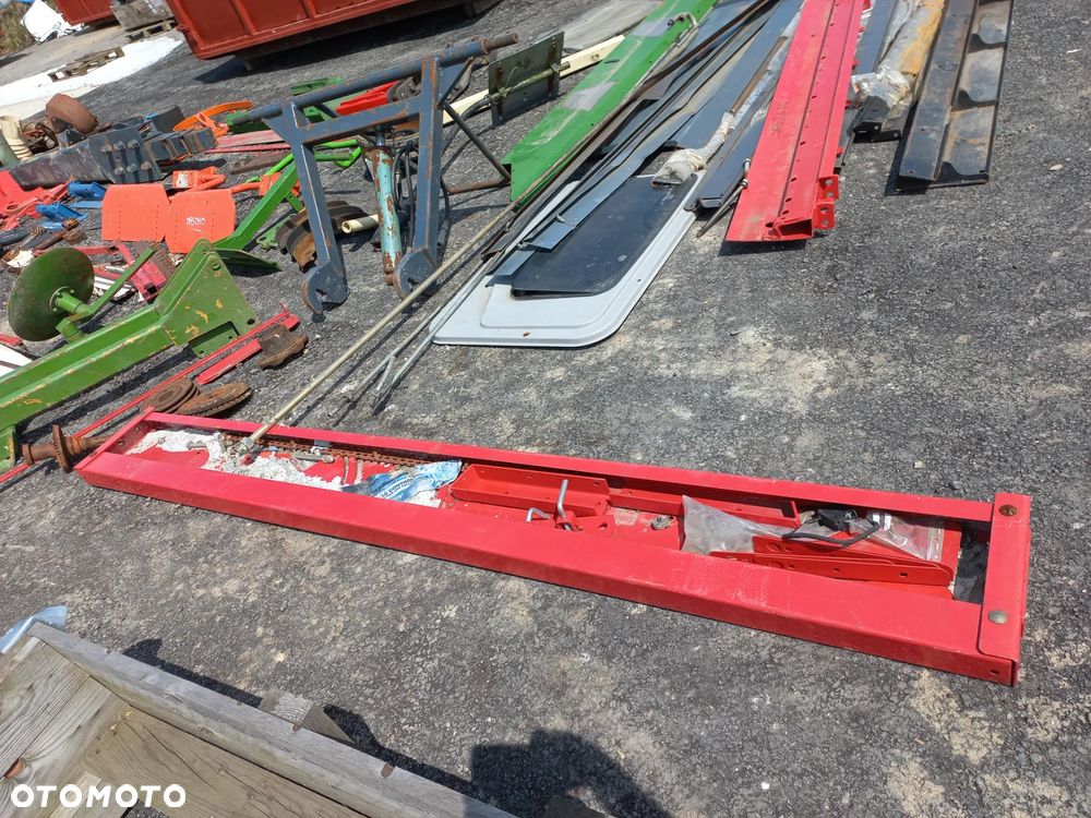 Most tył do kombajnu,Dyszel do przyczepy,prasy,talerzówki,sztywny,173-0020-002,ośka,rama kuhn master,belka tylna do kombajnu,zwolnica,ramiona tuza,tuz na tył,wąż ssąco tłoczący,rozlewak,tarczki wysiewu,bima sea90 przystawka pompy odbioru mocy,mf32,lawerda,case,prasa galigani,gaspardo,wałki,koła zębate,rolka zwijająca john deere,394488 hydac,cewka,17111041 przekładnia rozsiewacza amazone,osłona kosy,1896130 boczek podwójny,2896130 sprężyna podbieracza,403600 neymeyer,200447 stabilizator valtra,amd 3091300 tuba teleskopowa amazone,g19204000 redlica,1320-03-02.01-2R' silnik hydrauliczny paszowozu kuhn - 11