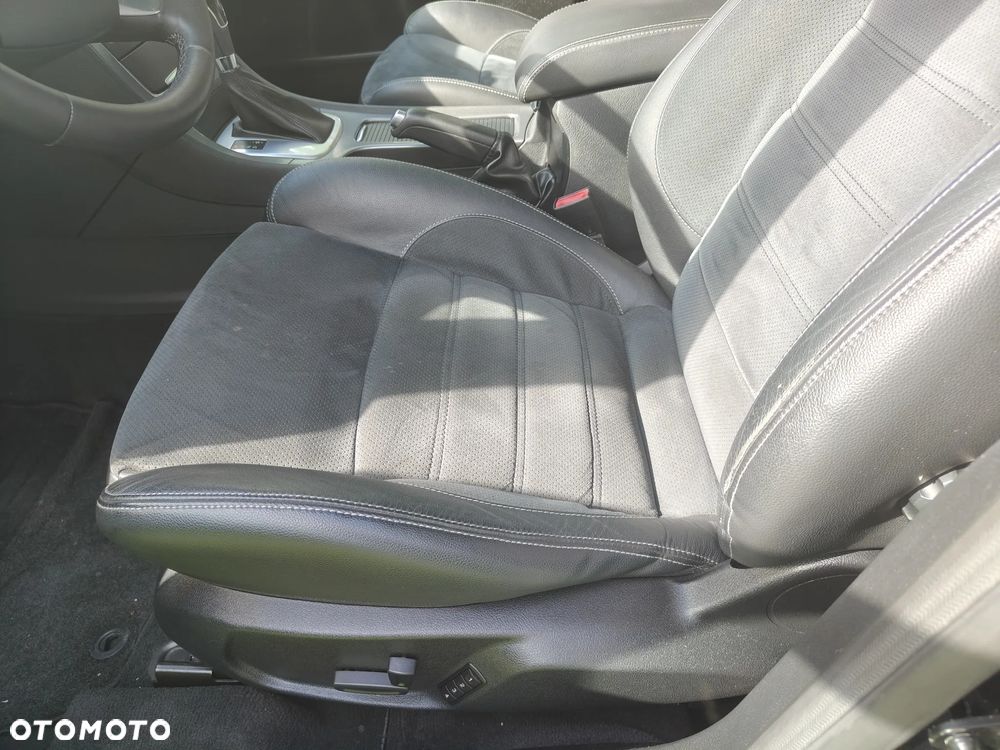 Ford Mondeo 2.0 EcoBoost Start-Stopp Autom Titanium - 14