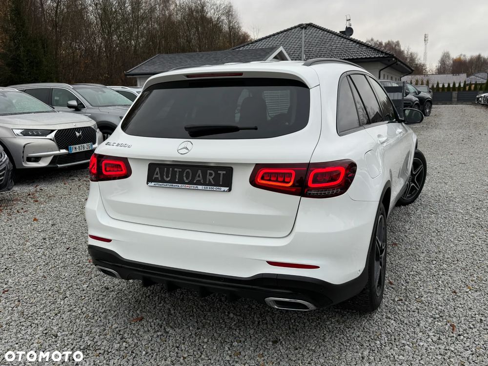 Mercedes-Benz GLC 200 d 4Matic 9G-TRONIC AMG Line - 14